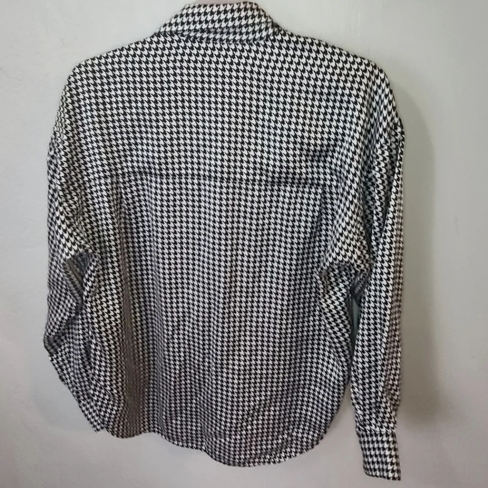 Vintage Houndstooth Silk Blouse Button Down Linda Hutton - Picture 2 of 6